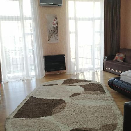 Apartments In The Historical Center Of Batumi, Near The Seaside Park Luaran gambar
